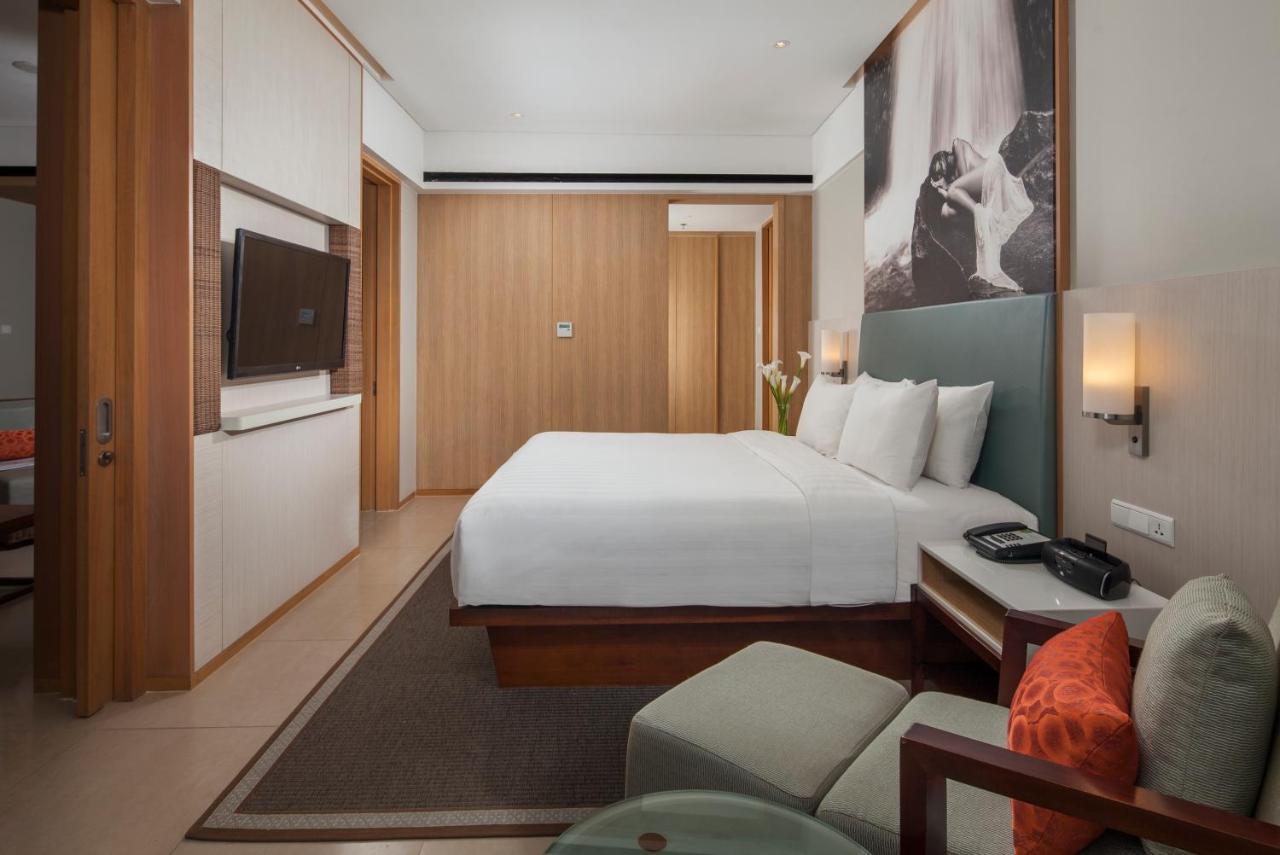 Courtyard By Marriott Bali Seminyak Resort Ngoại thất bức ảnh
